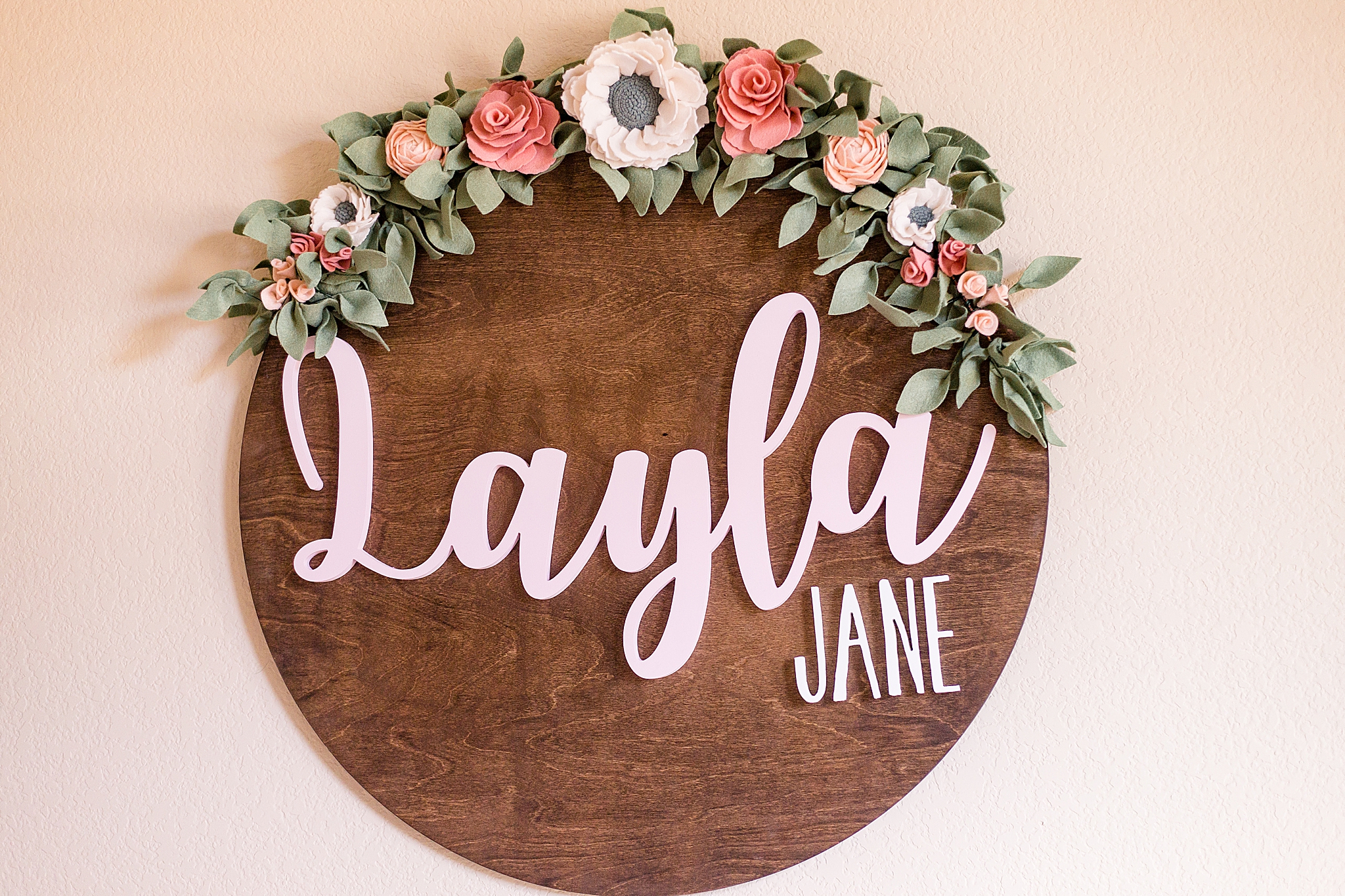 wooden sign for Texas nursery