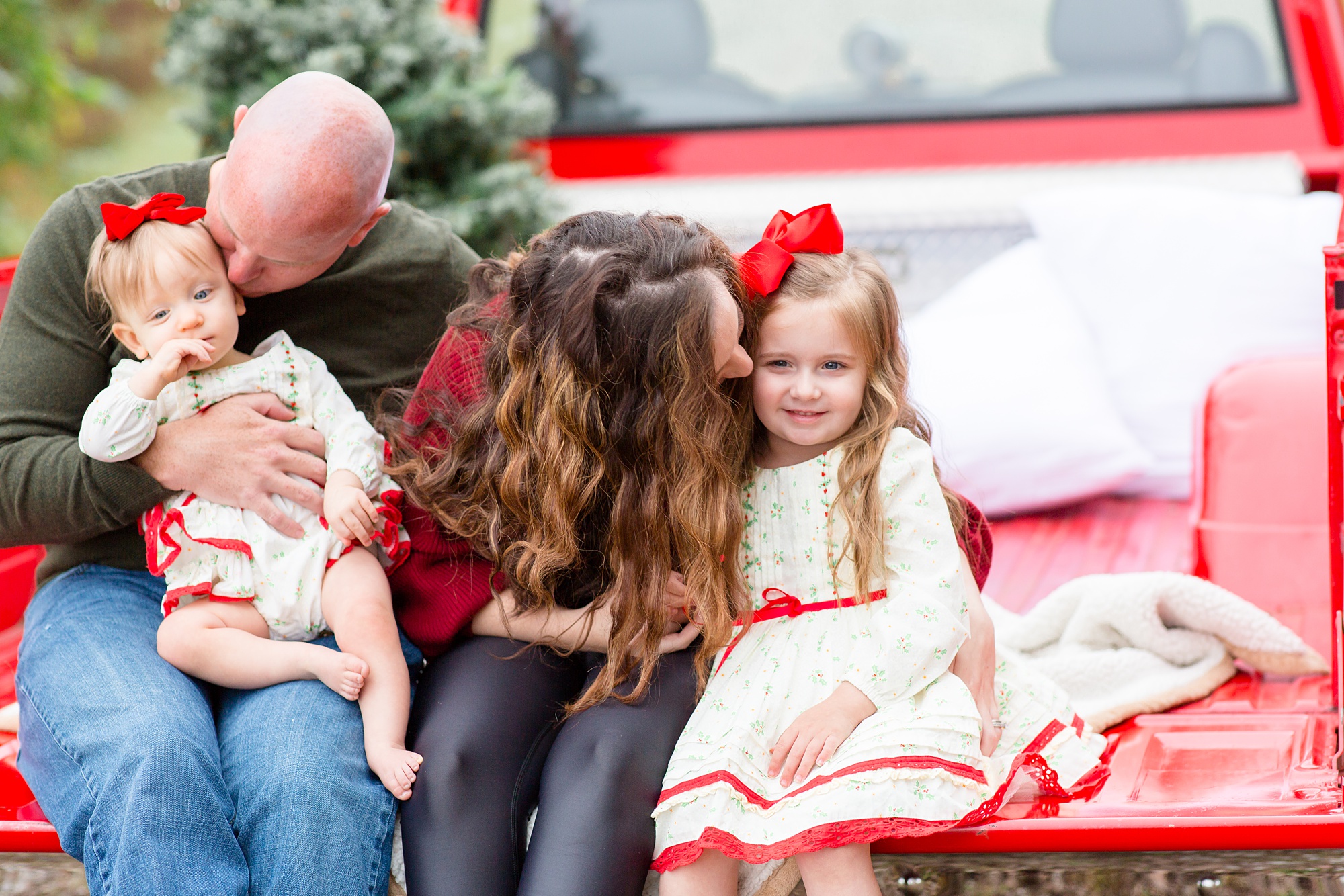 Tennessee Red Truck Christmas Minis in Franklin TN with Rebecca Rice Photography