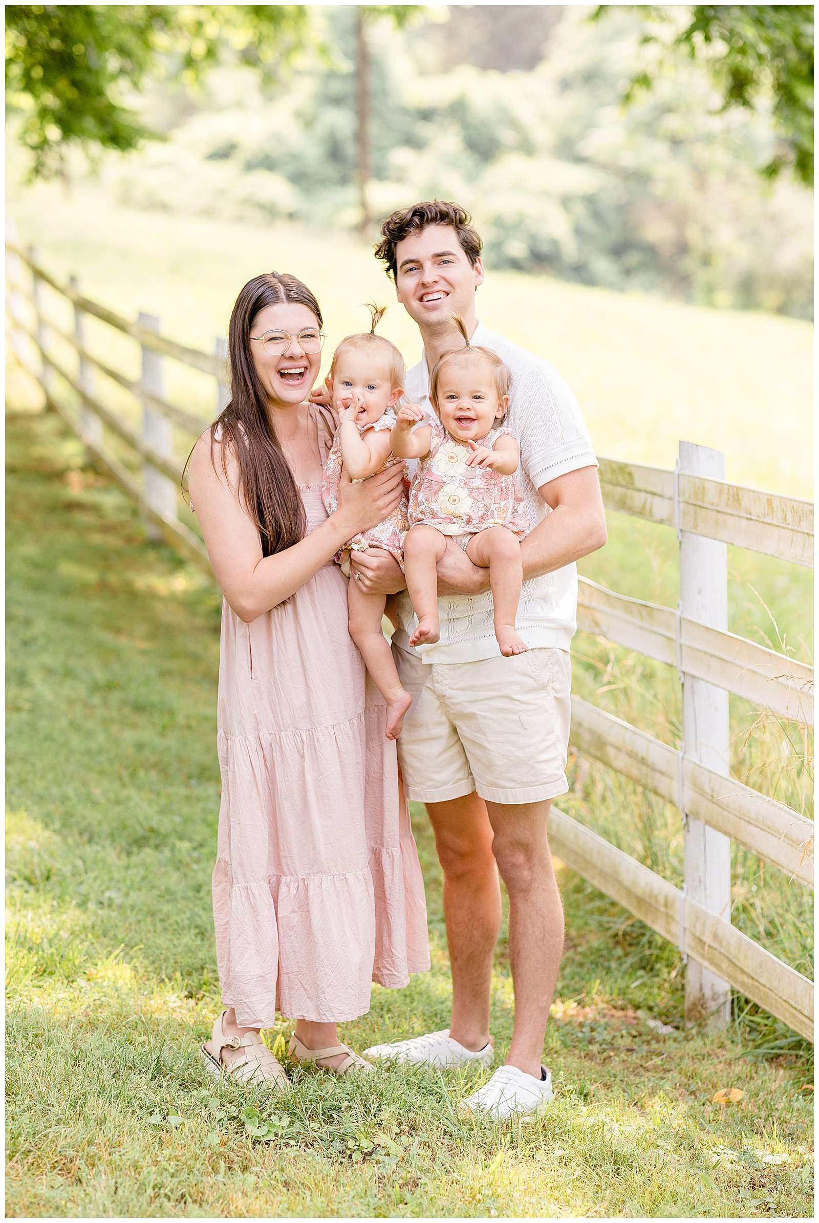 Nashville family portraits of a family with 1 year old TWINS is on the blog TODAY! Click the link to see this session and join my Behind the Lens membership! -rebeccaricephoto.com